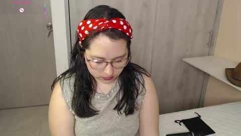 May online show from 10/09/25, 09:35