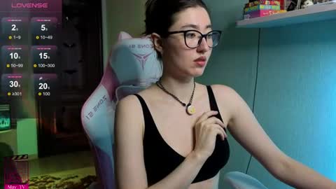 may_may_moon online show from 07/02/26, 07:53