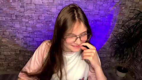 may online show from 04/25/26, 04:26