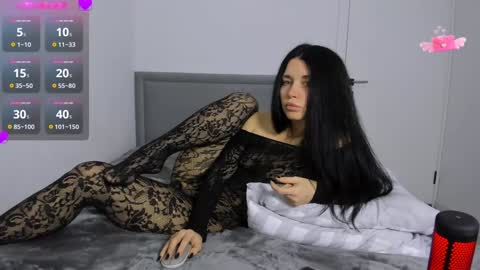 may_xx online show from 12/19/24, 11:29