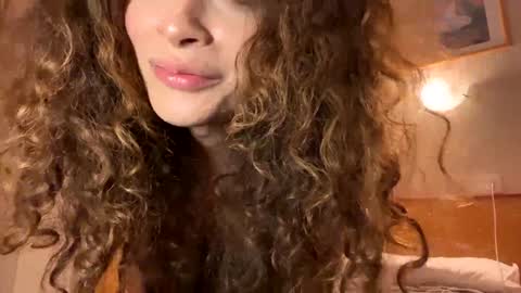 Maya transgirl online show from 12/17/24, 09:38