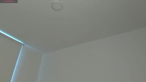 Snapshot of maya__fox chatting on 06/03/26, 09:09 OF mayitta19 online show from 06/03/26, 09:09