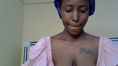 Snapshot of maya_melody chatting on 02/02/26, 02:49 maya_melody online show from 02/02/26, 02:49