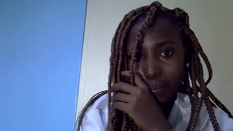 Snapshot of maya_melody chatting on 02/14/26, 02:36 maya_melody online show from 02/14/26, 02:36