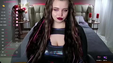 Maya Mils online show from 12/11/24, 01:05