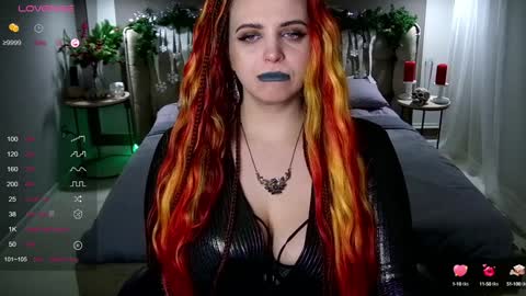 Maya Mils online show from 12/29/24, 07:17