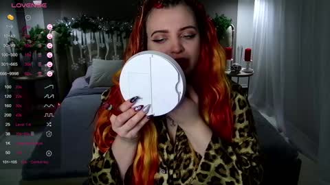 Maya Mils online show from 12/31/24, 01:04