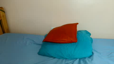 Snapshot of maya_nyla chatting on 06/13/26, 03:15 Faith online show from 06/13/26, 03:15