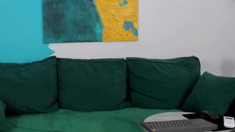 Maya online show from 01/23/25, 05:21