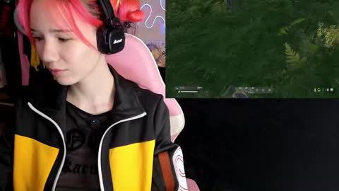 Maya Viola online show from 11/02/25, 05:21