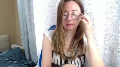 Maya online show from 09/20/25, 05:08