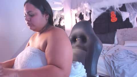 MAY online show from 11/02/25, 04:20