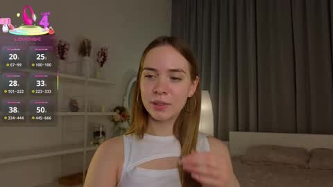 Snapshot of mayagreet chatting on 10/06/25, 08:39 My name is Kara online show from 10/06/25, 08:39