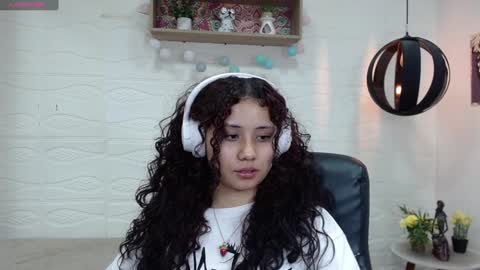 Maya online show from 01/30/25, 07:15