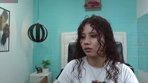 Maya online show from 01/31/25, 11:56