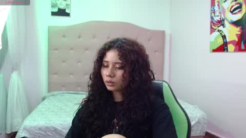 Maya online show from 02/26/25, 07:16