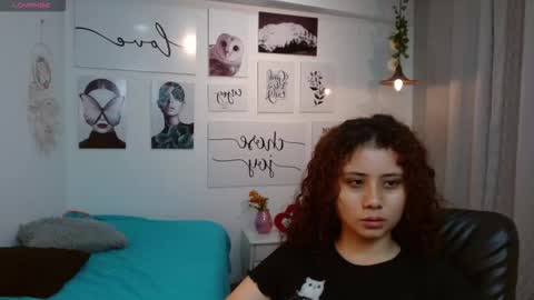 Maya online show from 09/09/25, 10:59