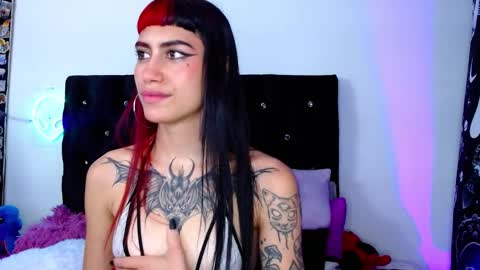 mayaredd online show from 02/06/25, 08:45