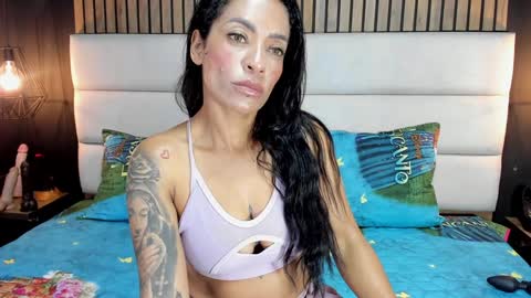 Nicolle Ruselle   Hello my lovely  schedule for great fun from  630 am and end 800 pm Colombian time I wait for you online show from 01/25/25, 04:24