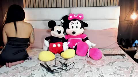 Nicolle Ruselle   Hello my lovely  schedule for great fun from  630 am and end 800 pm Colombian time I wait for you online show from 01/29/25, 02:32