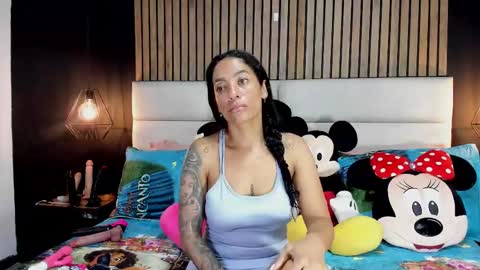 Nicolle Ruselle   Hello my lovely  schedule for great fun from  630 am and end 800 pm Colombian time I wait for you online show from 02/10/25, 11:15