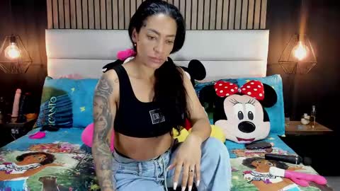 Nicolle Ruselle   Hello my lovely  schedule for great fun from  630 am and end 800 pm Colombian time I wait for you online show from 02/13/25, 11:17