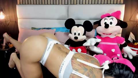 Nicolle Ruselle   Hello my lovely  schedule for great fun from  630 am and end 800 pm Colombian time I wait for you online show from 02/15/25, 09:48