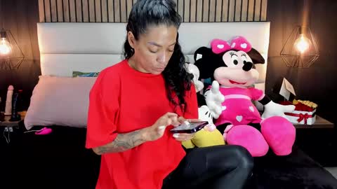 Nicolle Ruselle   Hello my lovely  schedule for great fun from  630 am and end 800 pm Colombian time I wait for you online show from 02/16/25, 01:38
