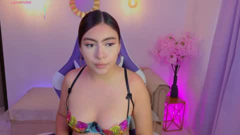 Snapshot of mayavexx chatting on 05/22/26, 02:55 Maya Vexx online show from 05/22/26, 02:55
