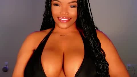 MayBabi online show from 10/28/25, 01:58