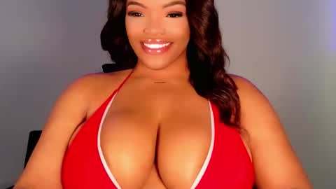 Snapshot of maybabi chatting on 11/15/25, 01:40 MayBabi online show from 11/15/25, 01:40