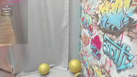 Mia GMT2 Mon 3-9 AM Tue 3-9 AM Wed 3-9 AMThur 10 AM - 4 PM  Fri 3-9 AM Sat 3-9 AM Sun 3-9 AM. online show from 02/04/25, 01:23