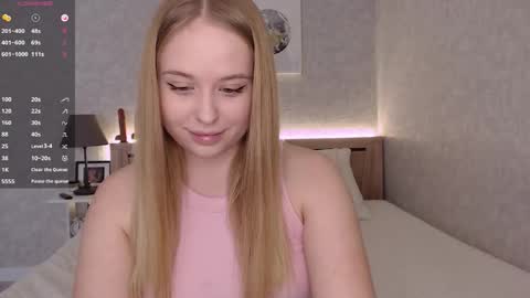 Snapshot of maybebabyx chatting on 02/06/26, 06:18 maybebabyx online show from 02/06/26, 06:18