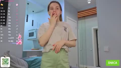 My name Casey  online show from 09/18/25, 04:03