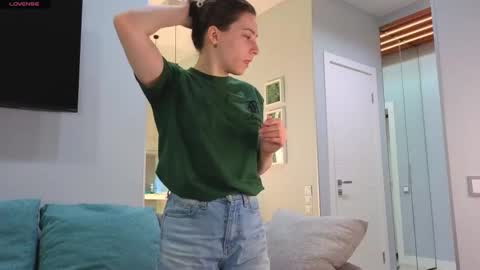 My name Casey  online show from 09/30/25, 04:06