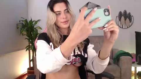 ALIS online show from 02/11/25, 04:33