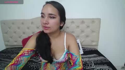 Maylin  online show from 01/10/26, 07:15