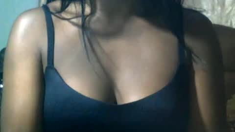 Snapshot of mayolu586 chatting on 06/05/26, 06:52 Maya online show from 06/05/26, 06:52
