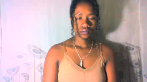 mayrah online show from 01/12/25, 04:52
