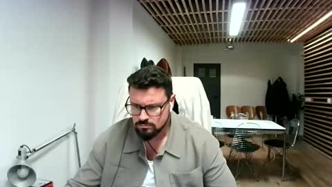 maythe4bwu online show from 10/12/25, 10:31