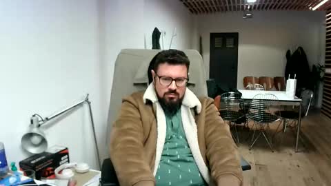 maythe4bwu online show from 10/26/25, 12:22