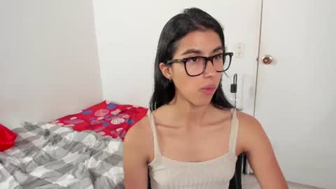 mazikeen_18 online show from 07/23/26, 01:42