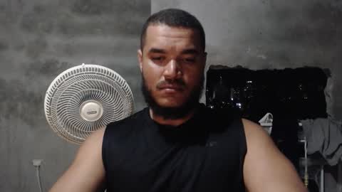 Snapshot of mcgregor_sexhot chatting on 12/05/25, 03:04 Mcgregor online show from 12/05/25, 03:04