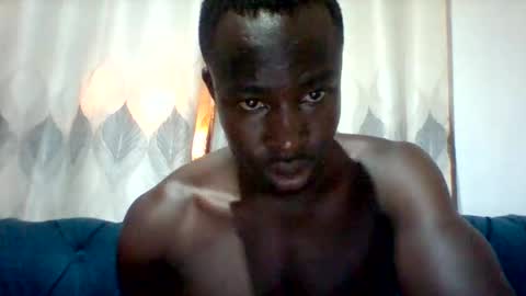 Snapshot of mclntz_bbc chatting on 01/08/26, 12:40 mclntz_bbc online show from 01/08/26, 12:40