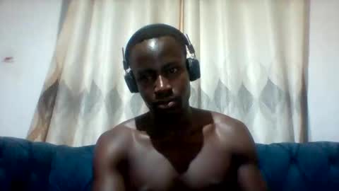 Snapshot of mclntz_bbc chatting on 01/16/26, 01:31 mclntz_bbc online show from 01/16/26, 01:31