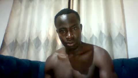 Snapshot of mclntz_bbc chatting on 06/12/26, 12:37 mclntz_bbc online show from 06/12/26, 12:37