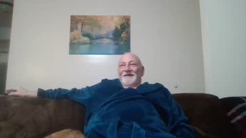 mdane99 online show from 12/27/24, 02:25