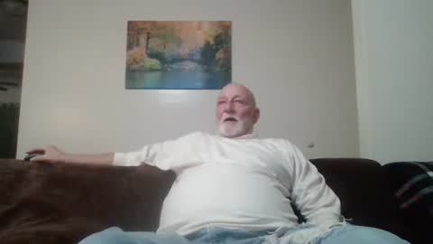 mdane99 online show from 12/28/24, 12:26