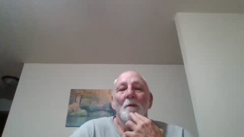 Snapshot of mdane99 chatting on 11/12/25, 10:37 mdane99 online show from 11/12/25, 10:37