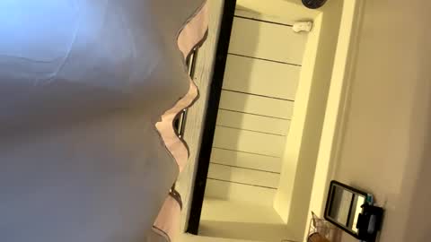 Dens cam online show from 10/01/25, 08:48